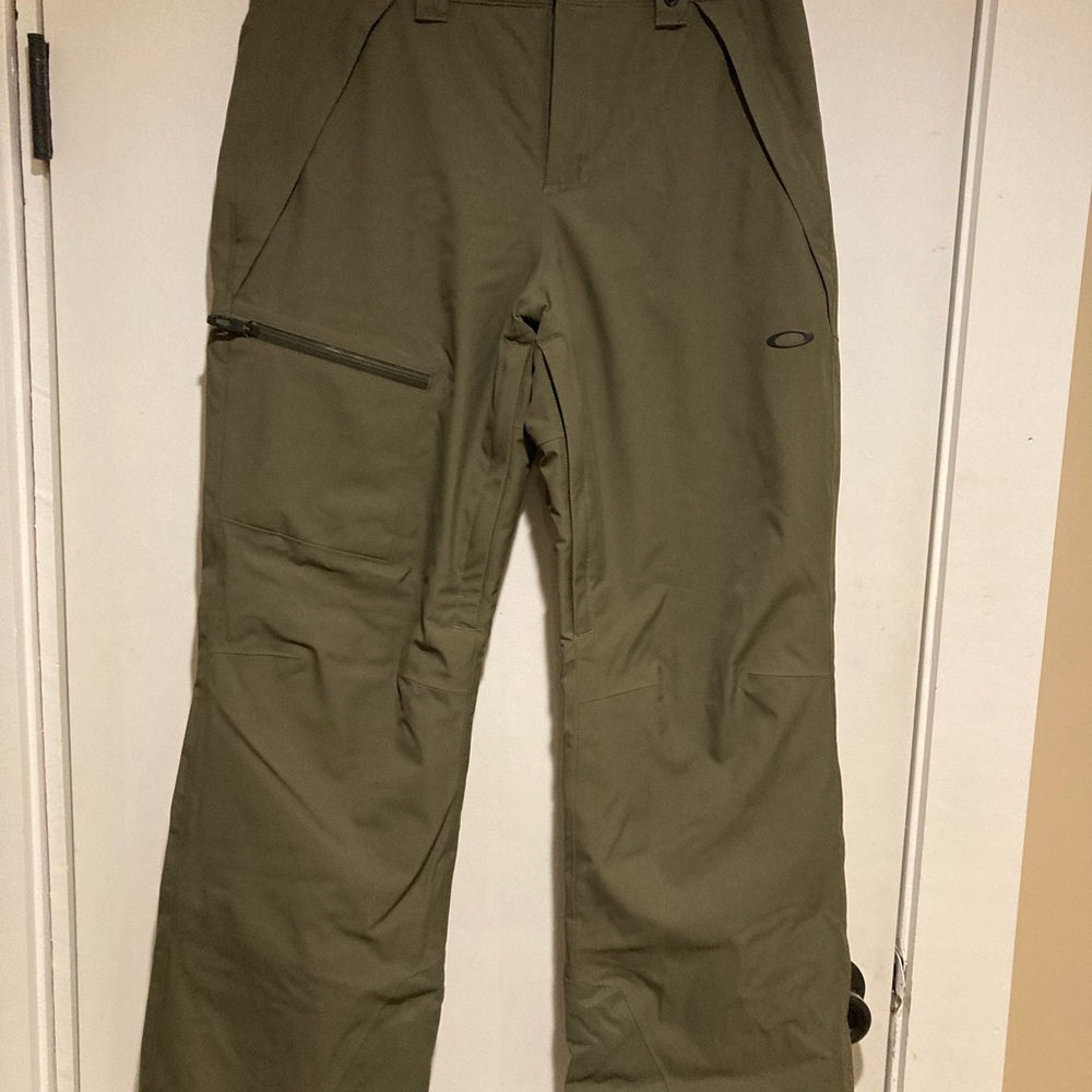 Oakley Snowboarding Pants for men